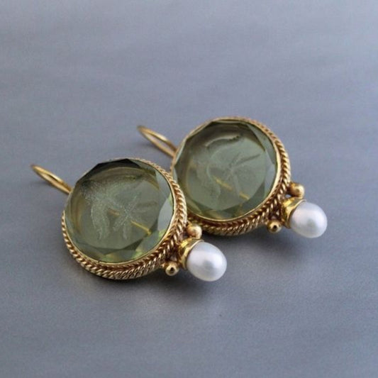 Madison | Vintage Rounded Green Stone Pearl Earrings