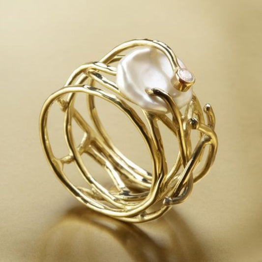 Hazel | Vintage Thin Golden & Pearl Ring