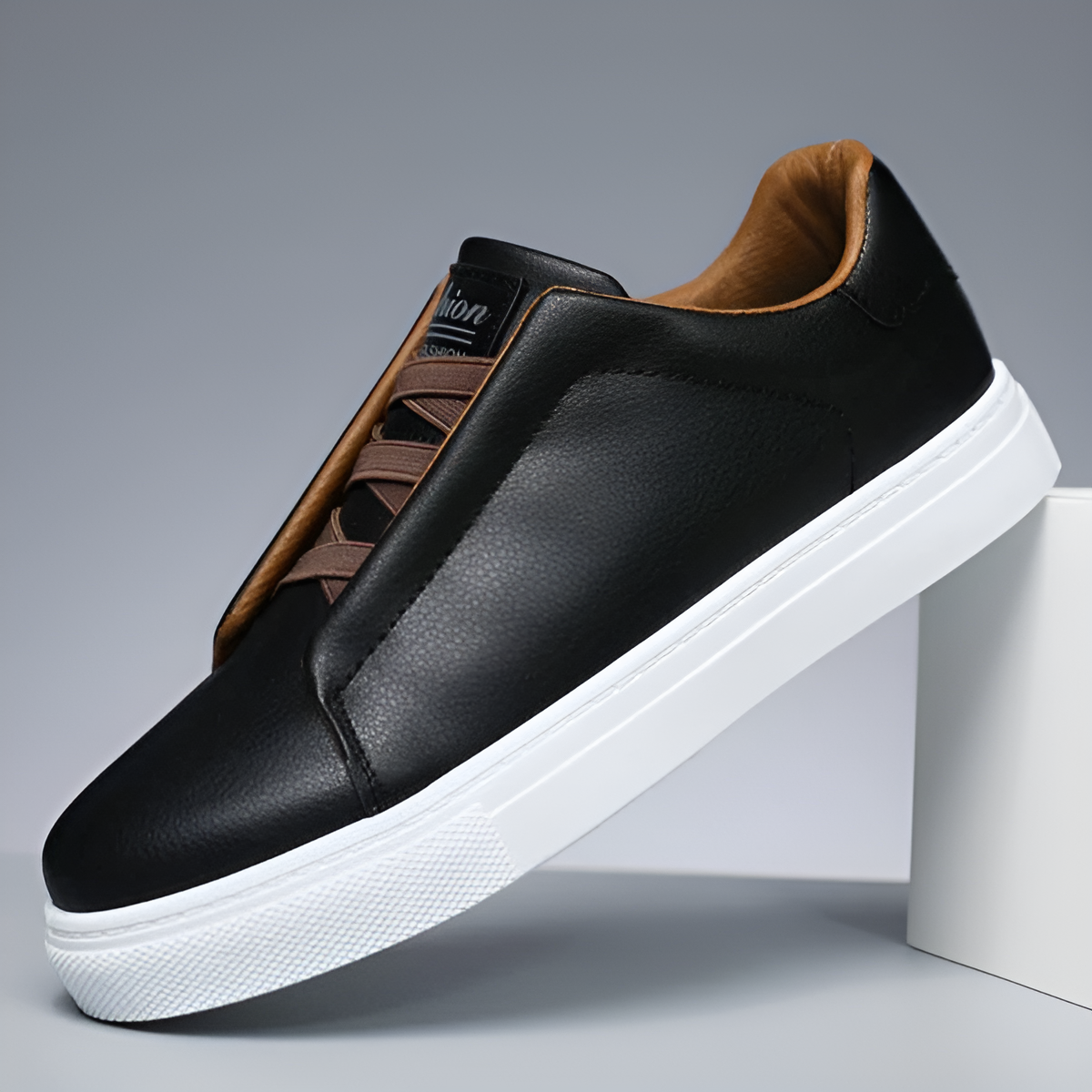 Bernardo | Chic Sneakers